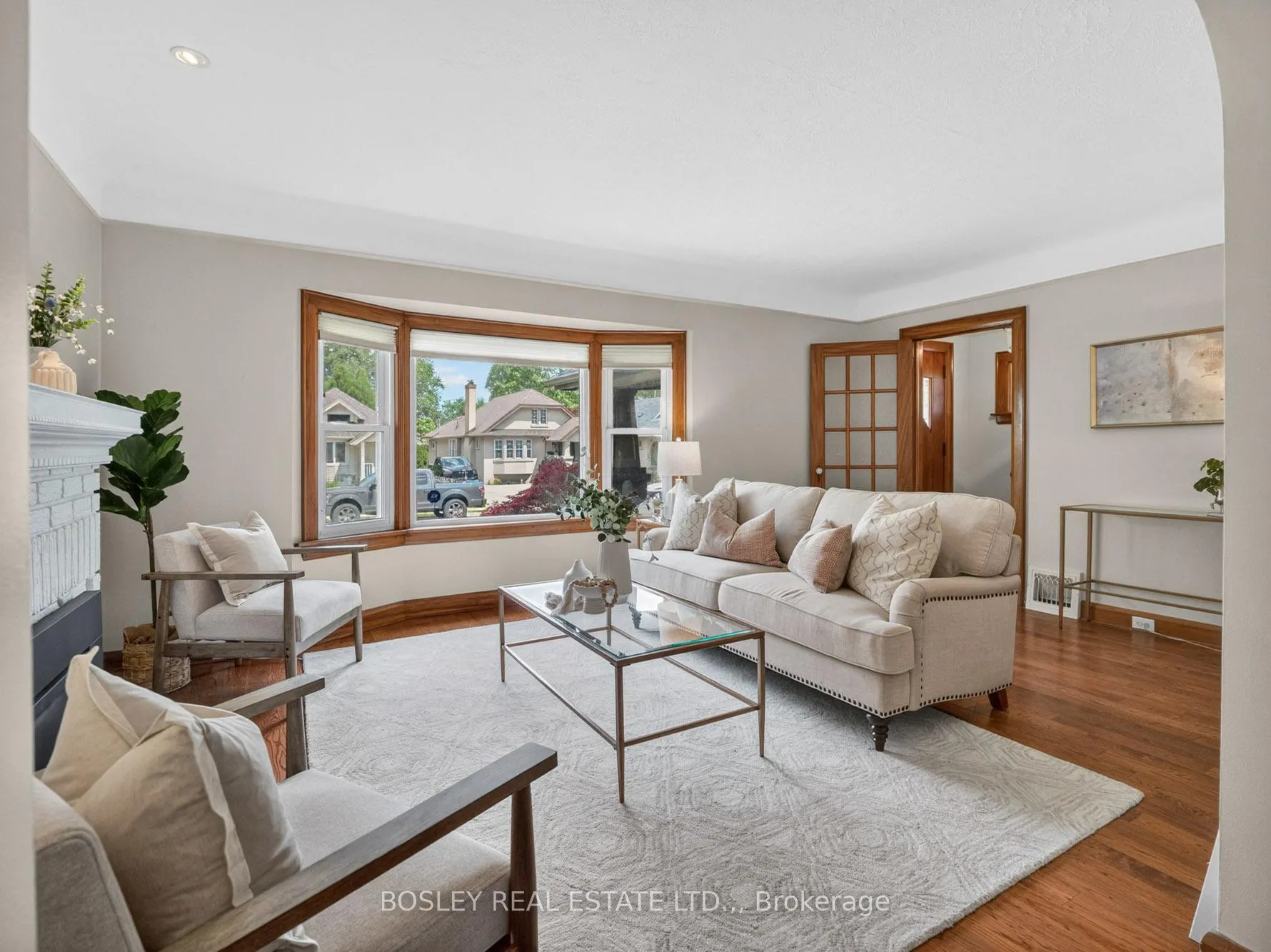 Photo 6 of 4 Ridgewood Road, St. Catharines, Old Glenridge — HOMEH