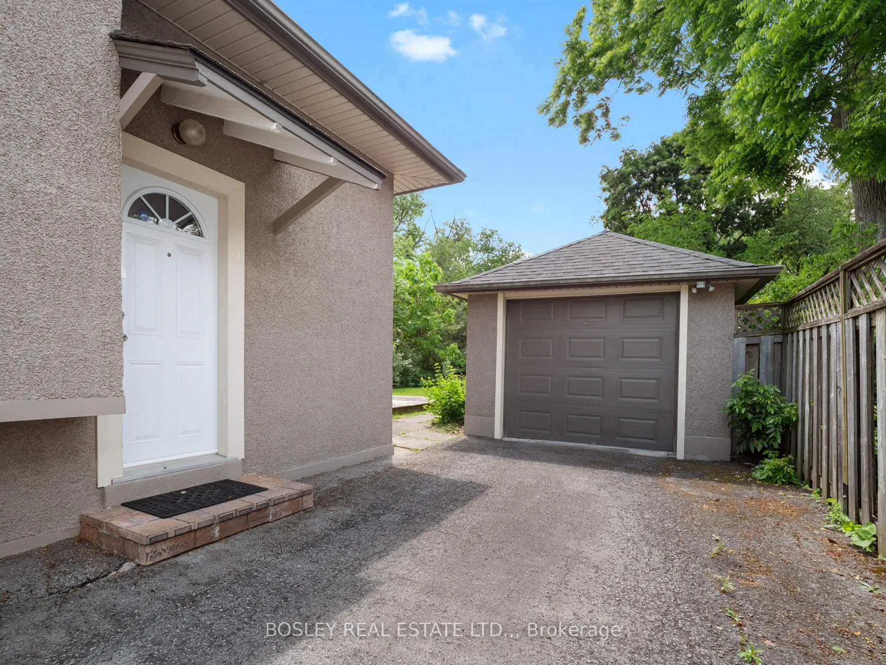 Photo 27 of 4 Ridgewood Road, St. Catharines, Old Glenridge — HOMEH