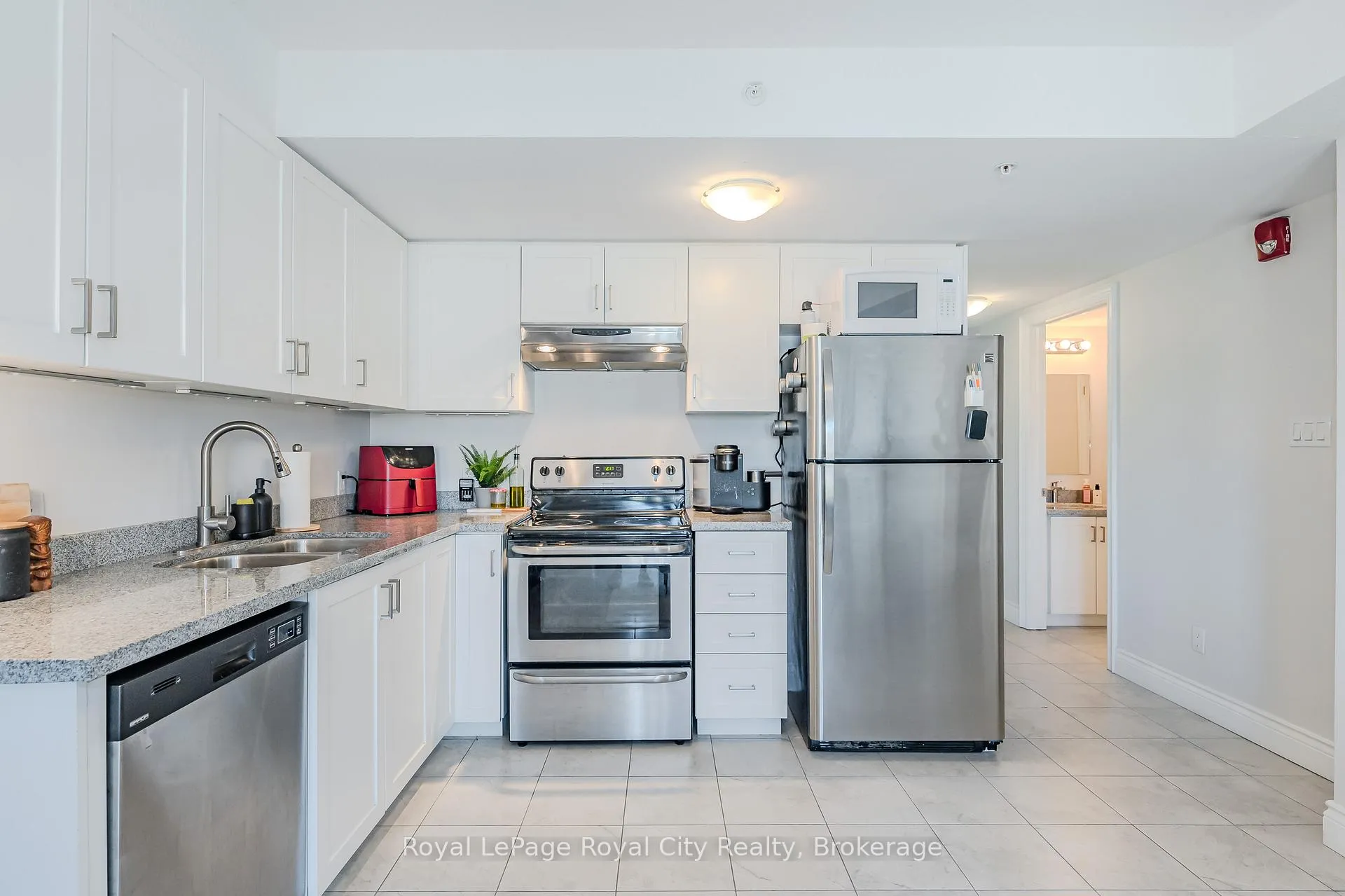 Photo 11 of Unit 304, 64 Frederick Drive, Guelph, Pineridge/Westminster Woods — HOMEH