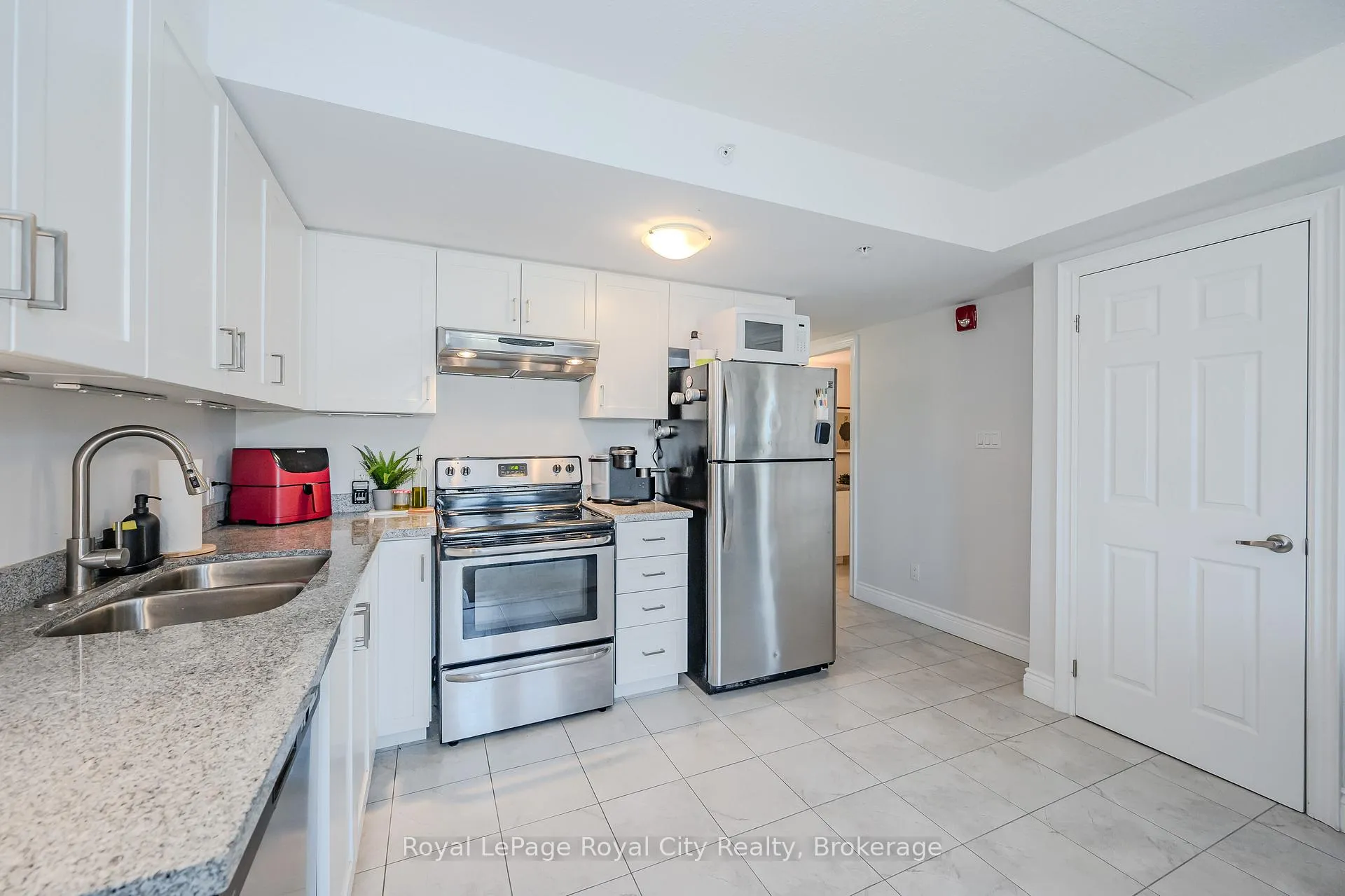 Photo 14 of Unit 304, 64 Frederick Drive, Guelph, Pineridge/Westminster Woods — HOMEH