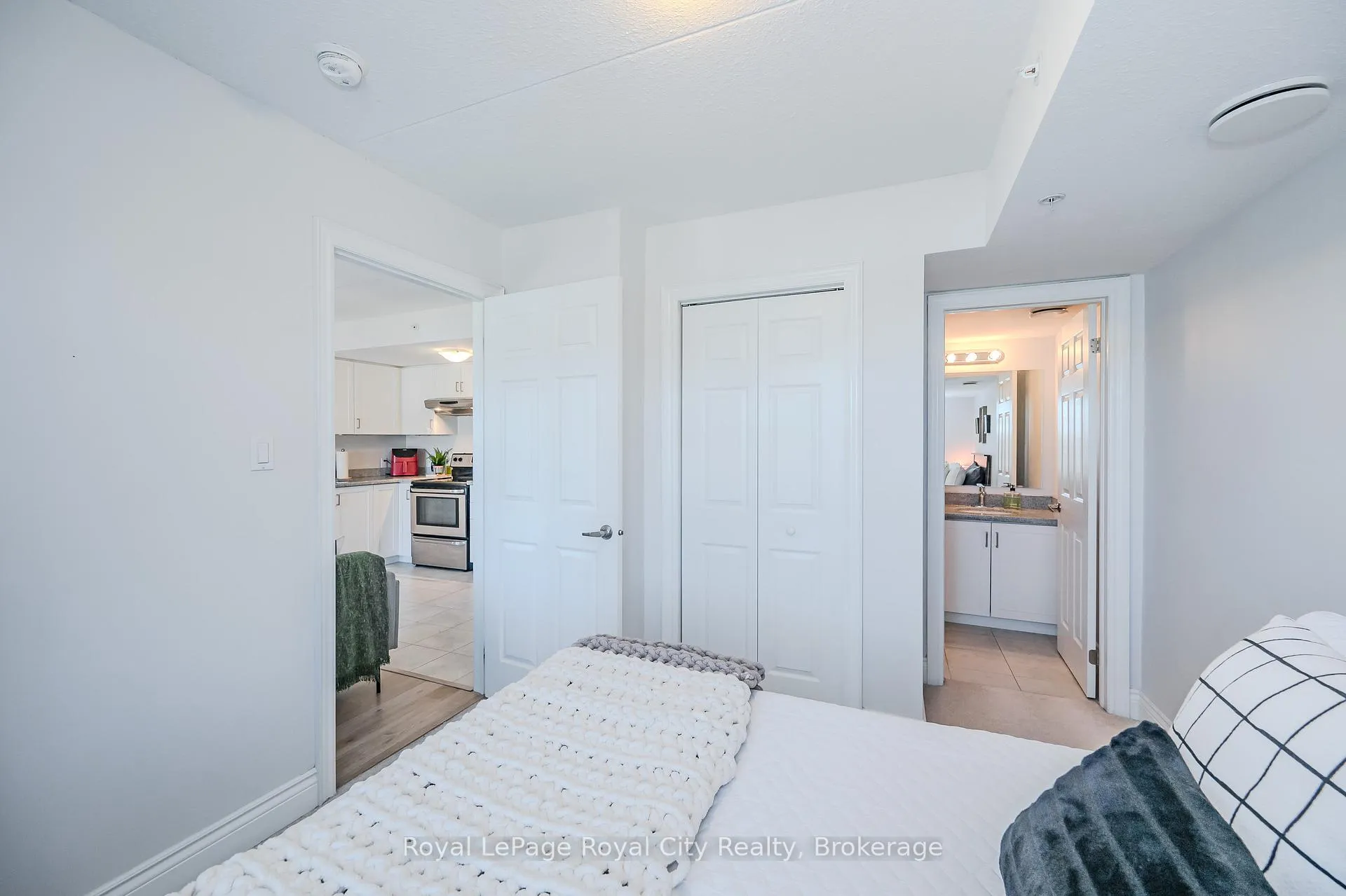 Photo 18 of Unit 304, 64 Frederick Drive, Guelph, Pineridge/Westminster Woods — HOMEH
