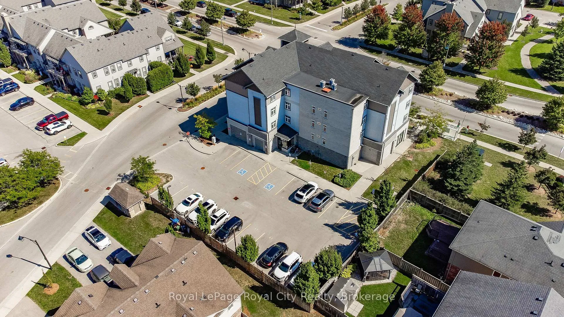 Photo 23 of Unit 304, 64 Frederick Drive, Guelph, Pineridge/Westminster Woods — HOMEH