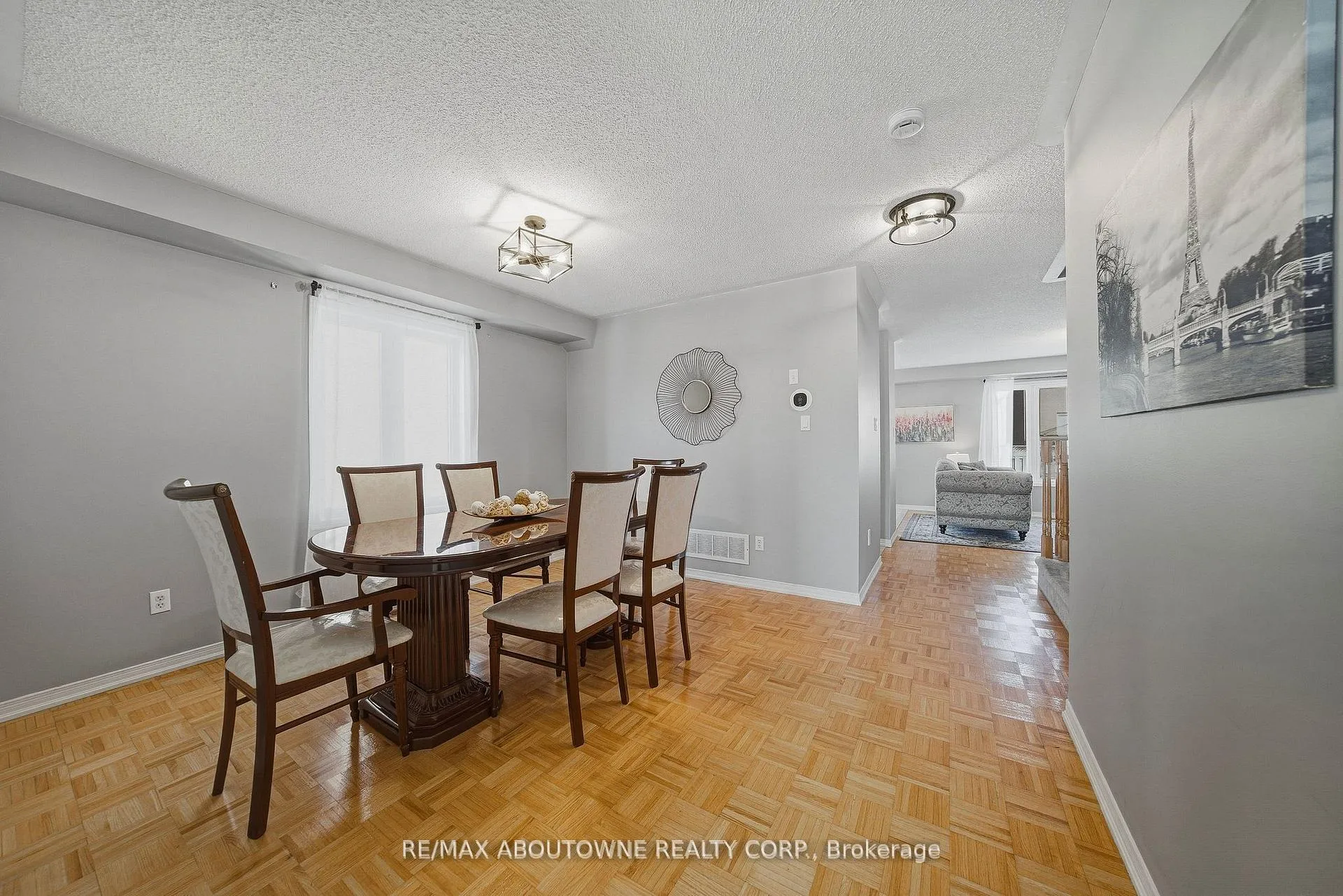 Photo 6 of 23 Arabia Gate, Brampton, Sandringham-Wellington — HOMEH