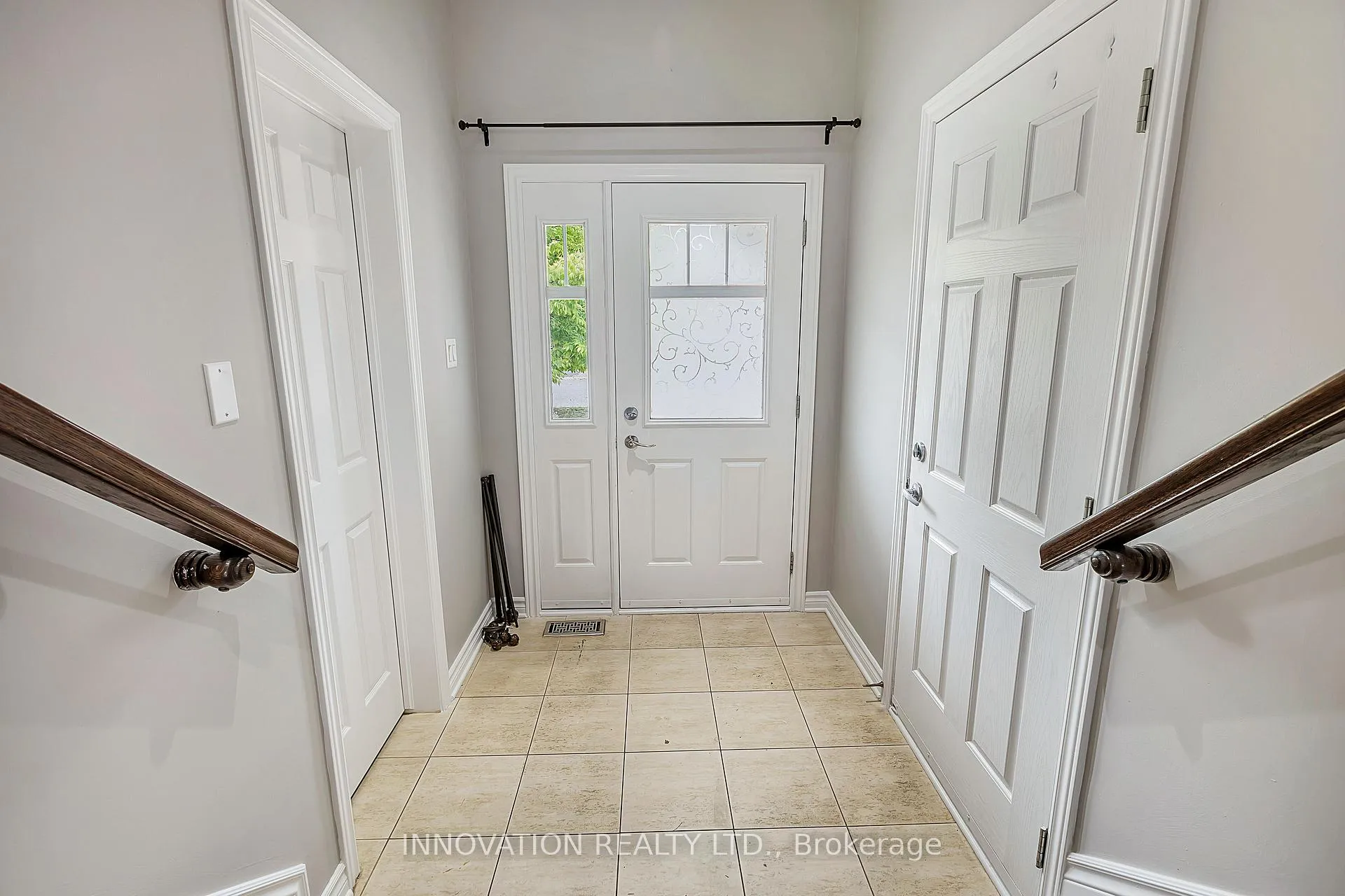 Photo 2 of 126 Garrity Crescent, Ottawa, Barrhaven - Strandherd — HOMEH