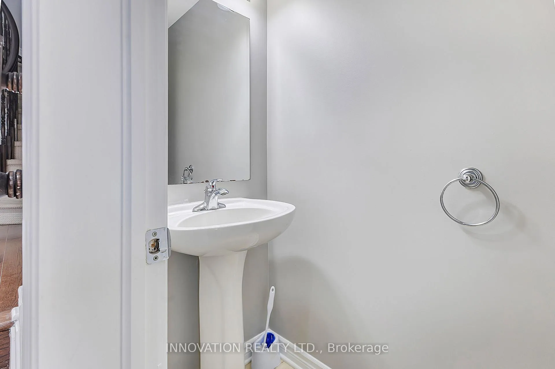 Photo 3 of 126 Garrity Crescent, Ottawa, Barrhaven - Strandherd — HOMEH