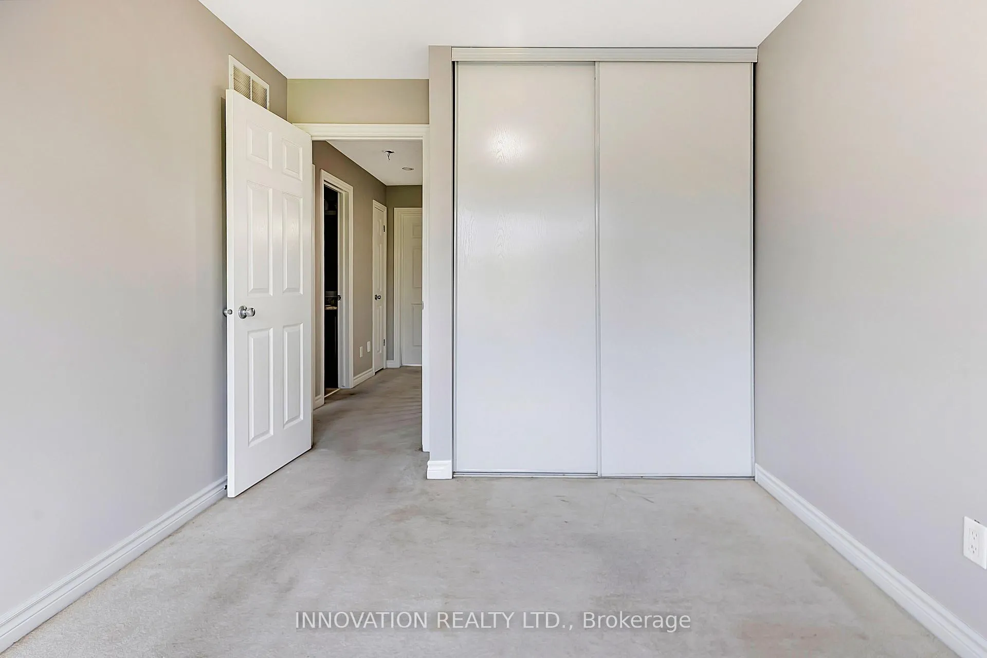 Photo 12 of 126 Garrity Crescent, Ottawa, Barrhaven - Strandherd — HOMEH