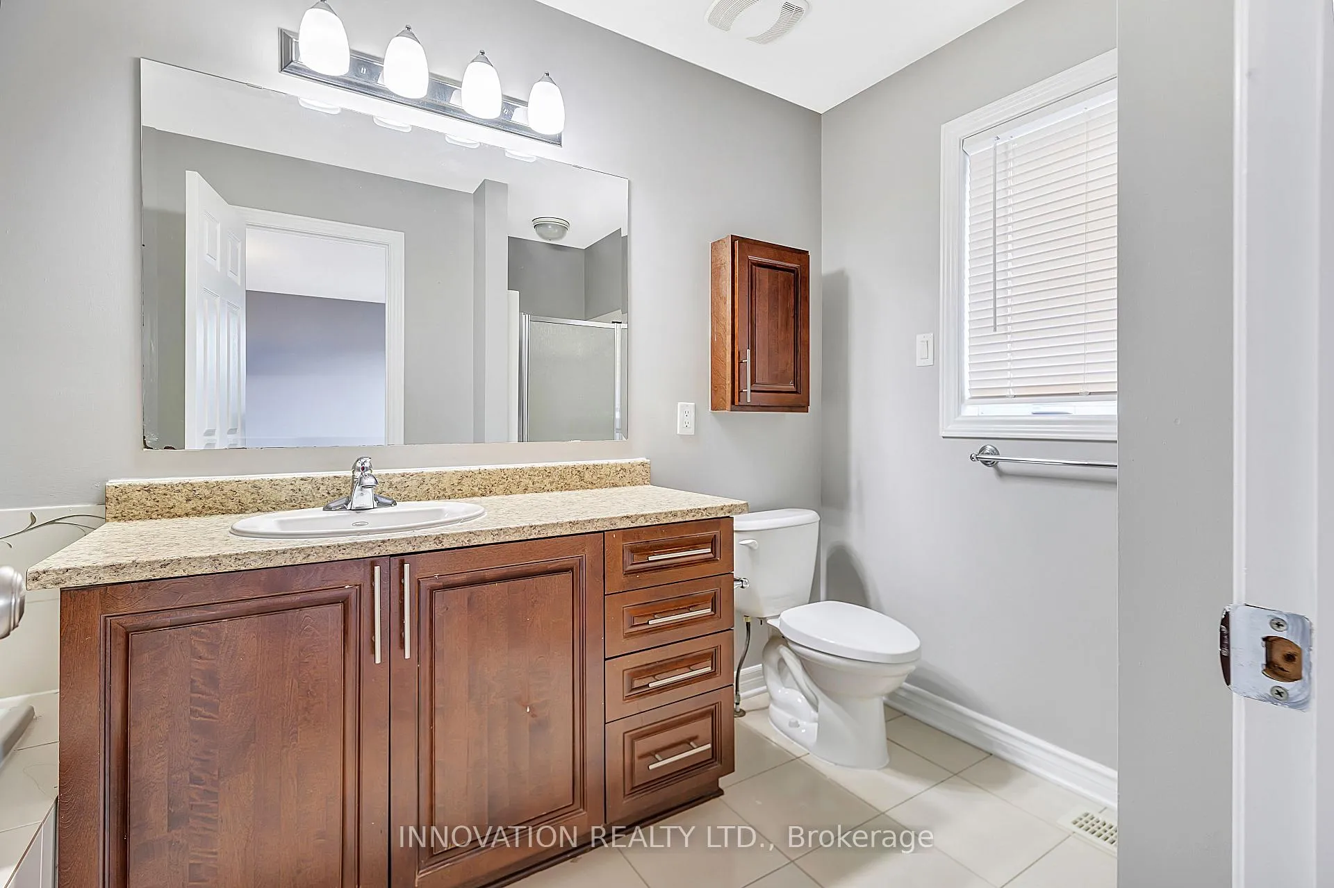 Photo 20 of 126 Garrity Crescent, Ottawa, Barrhaven - Strandherd — HOMEH
