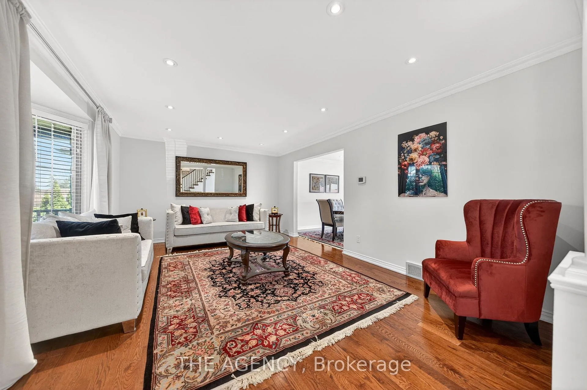 Photo 10 of 5 Mays Crescent, Hamilton, Waterdown — HOMEH