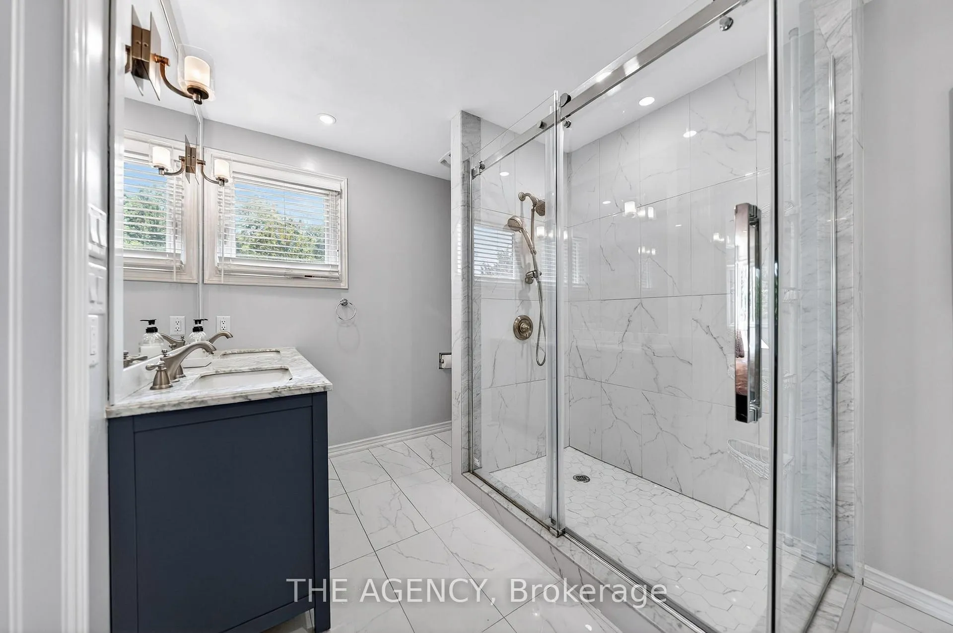 Photo 30 of 5 Mays Crescent, Hamilton, Waterdown — HOMEH