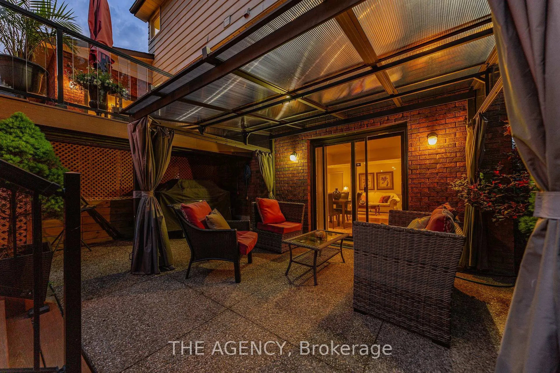 Photo 36 of 5 Mays Crescent, Hamilton, Waterdown — HOMEH