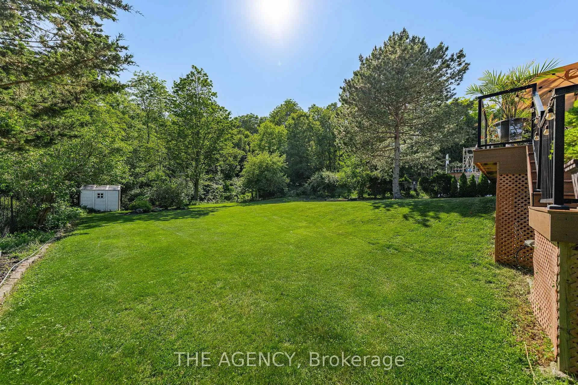Photo 37 of 5 Mays Crescent, Hamilton, Waterdown — HOMEH
