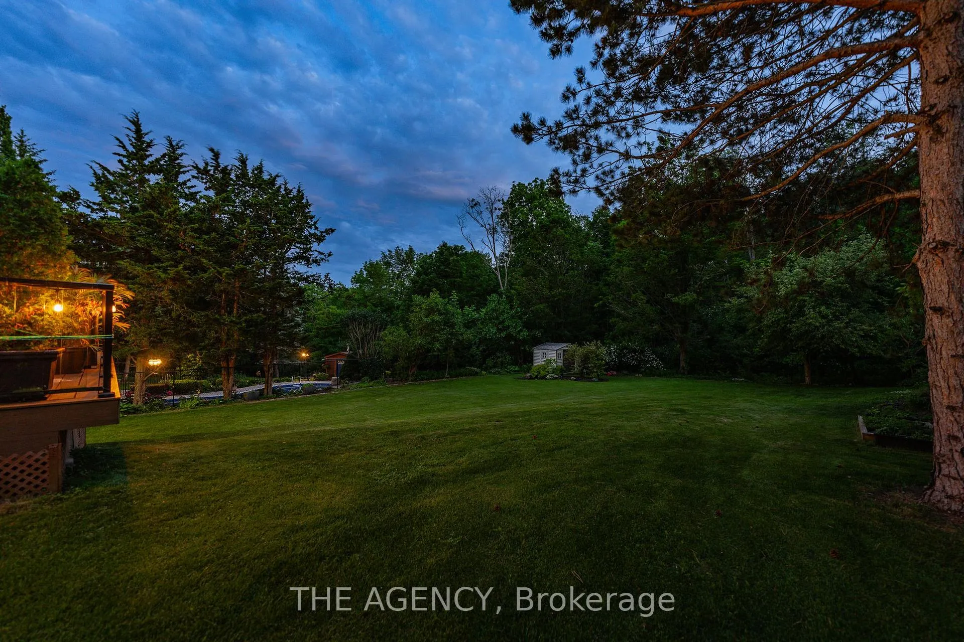 Photo 42 of 5 Mays Crescent, Hamilton, Waterdown — HOMEH
