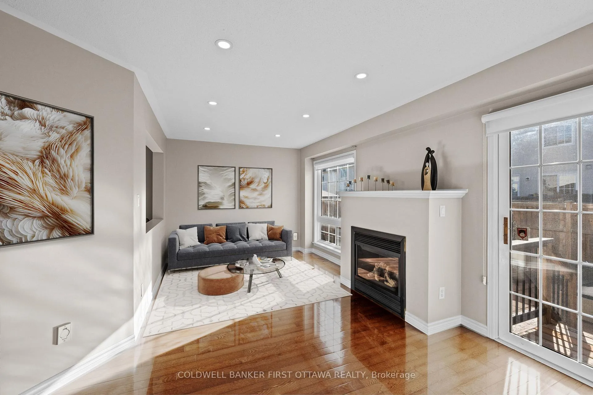 Photo 16 of 20 Fieldberry Private, Ottawa, Barrhaven - Stonebridge — HOMEH
