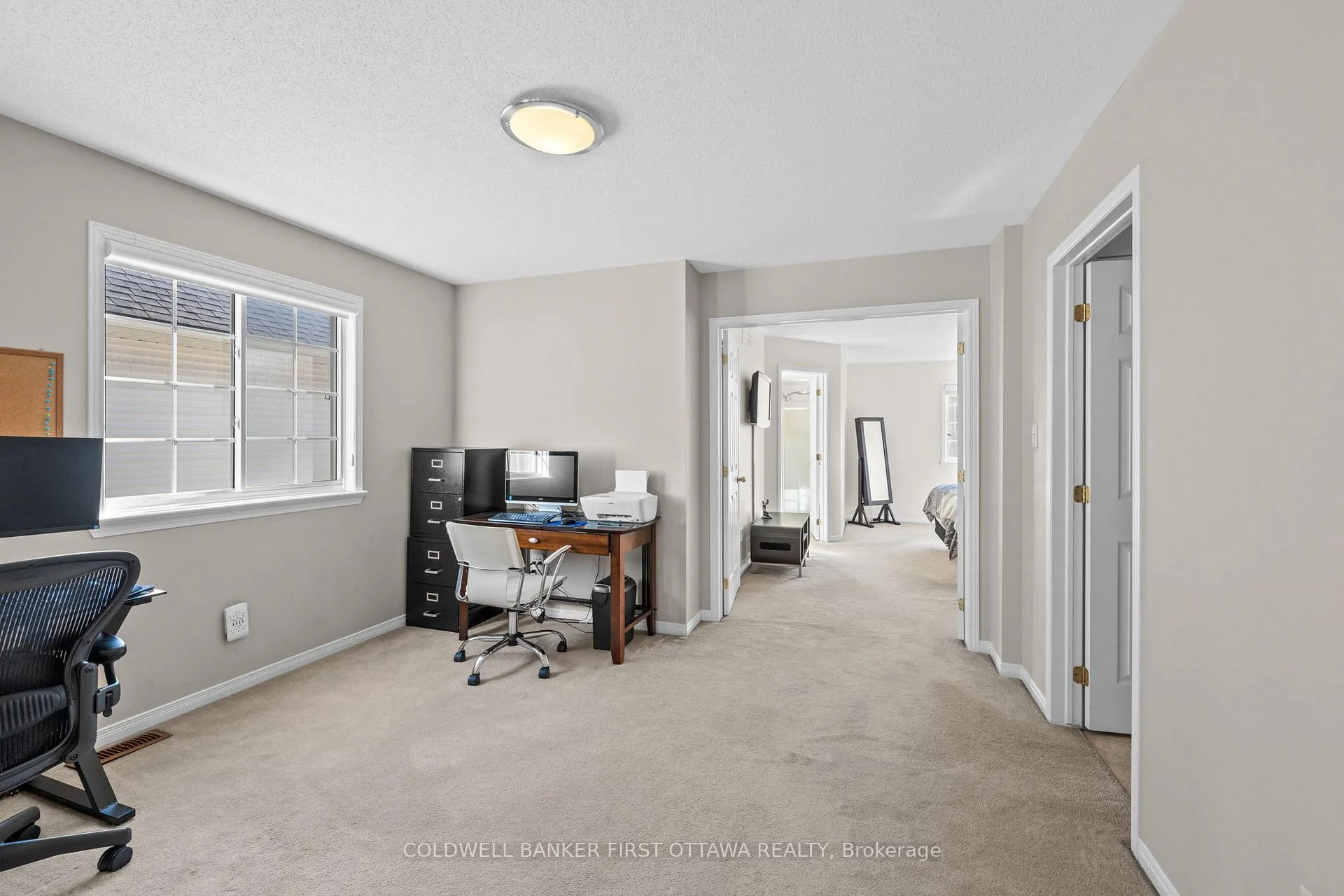 Photo 21 of 20 Fieldberry Private, Ottawa, Barrhaven - Stonebridge — HOMEH