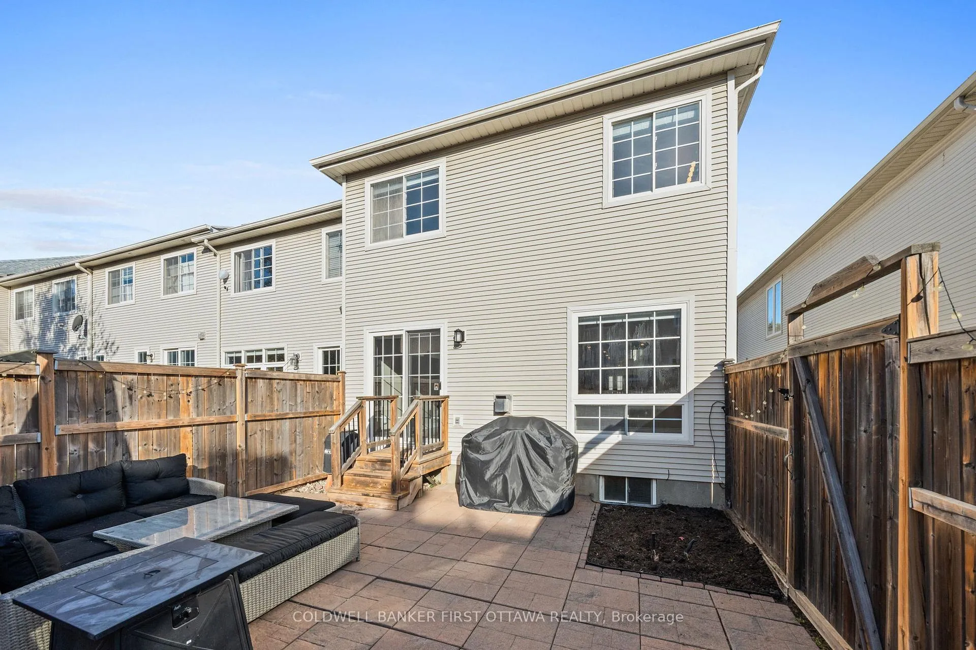 Photo 36 of 20 Fieldberry Private, Ottawa, Barrhaven - Stonebridge — HOMEH