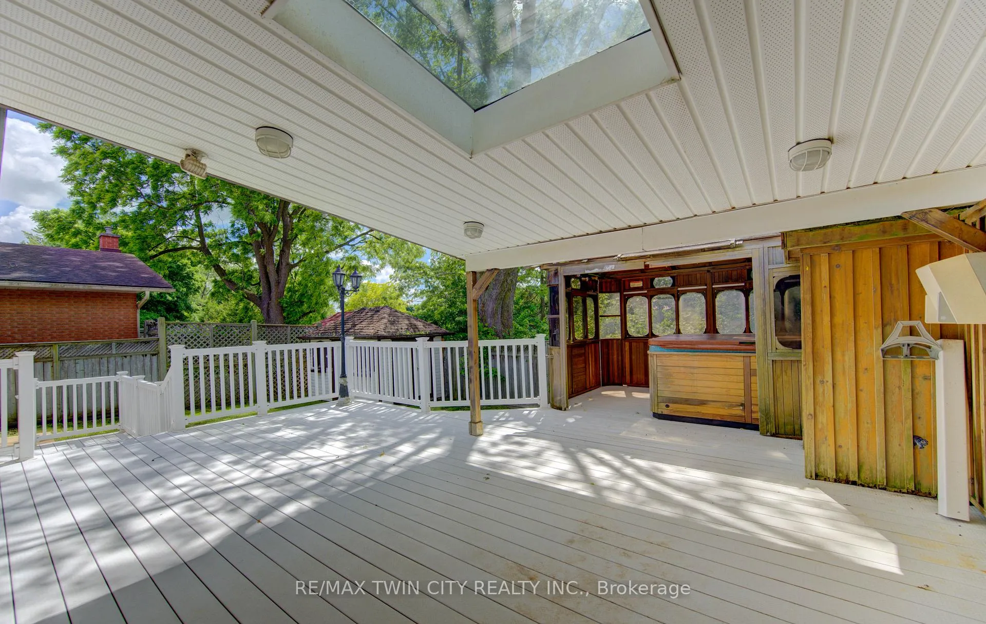 Photo 42 of 209 Dixie Crescent, Waterloo, Downtown Waterloo — HOMEH