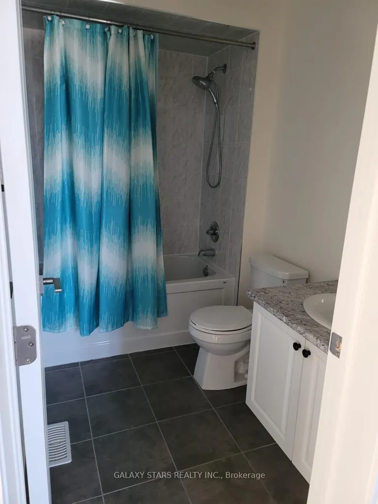 Photo 15 of 401 Veterans Drive, Brampton, Northwest Brampton — HOMEH