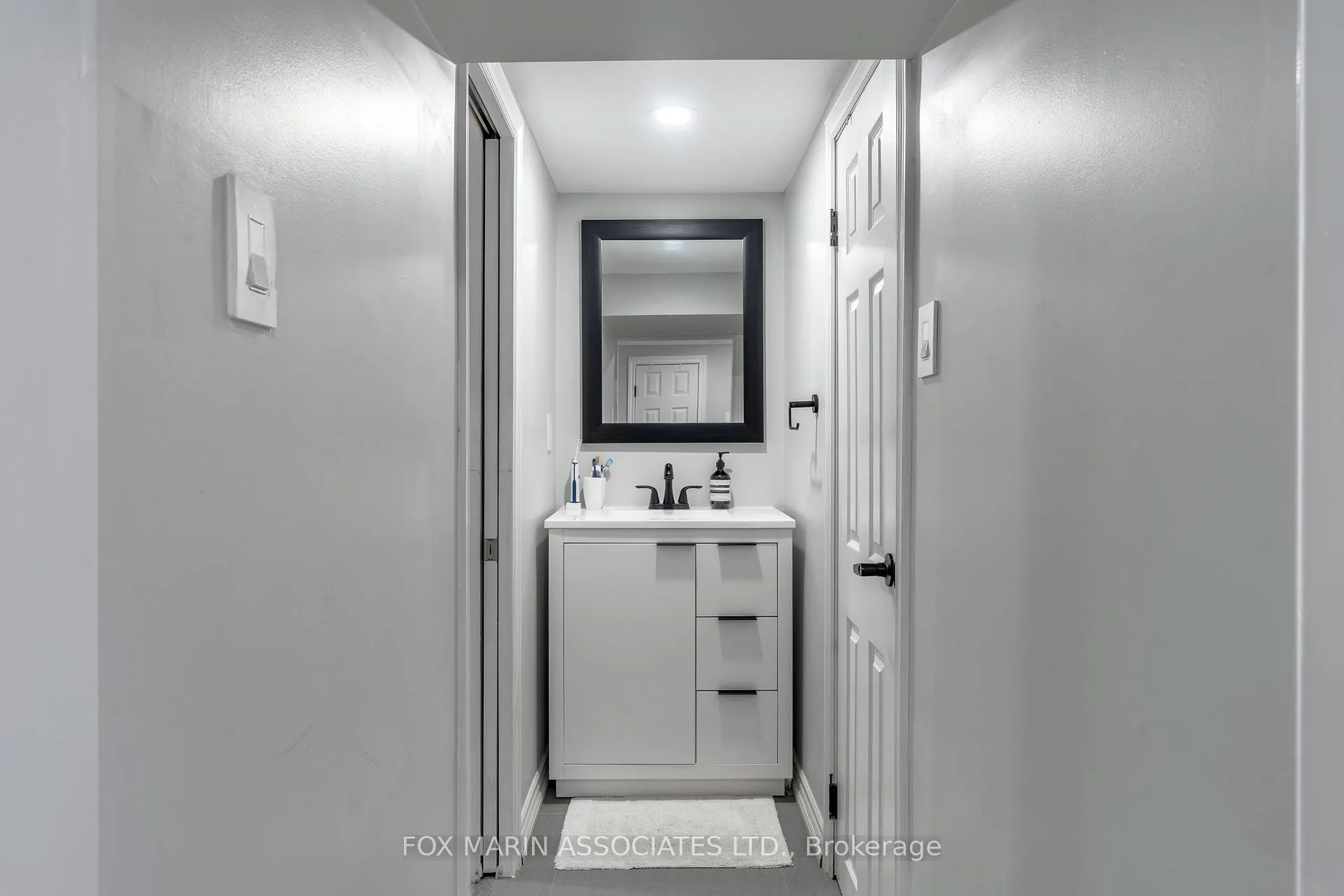 Photo 39 of 29 Bater Avenue, Toronto, Broadview North — HOMEH