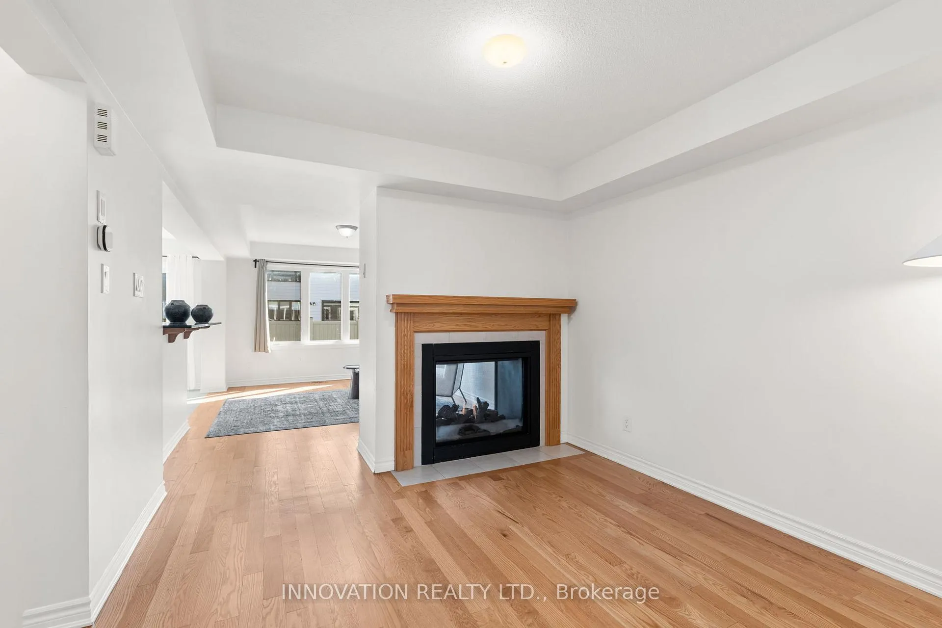 Photo 8 of 389 Rouncey Road, Ottawa, Kanata - Emerald Meadows/Trailwest — HOMEH