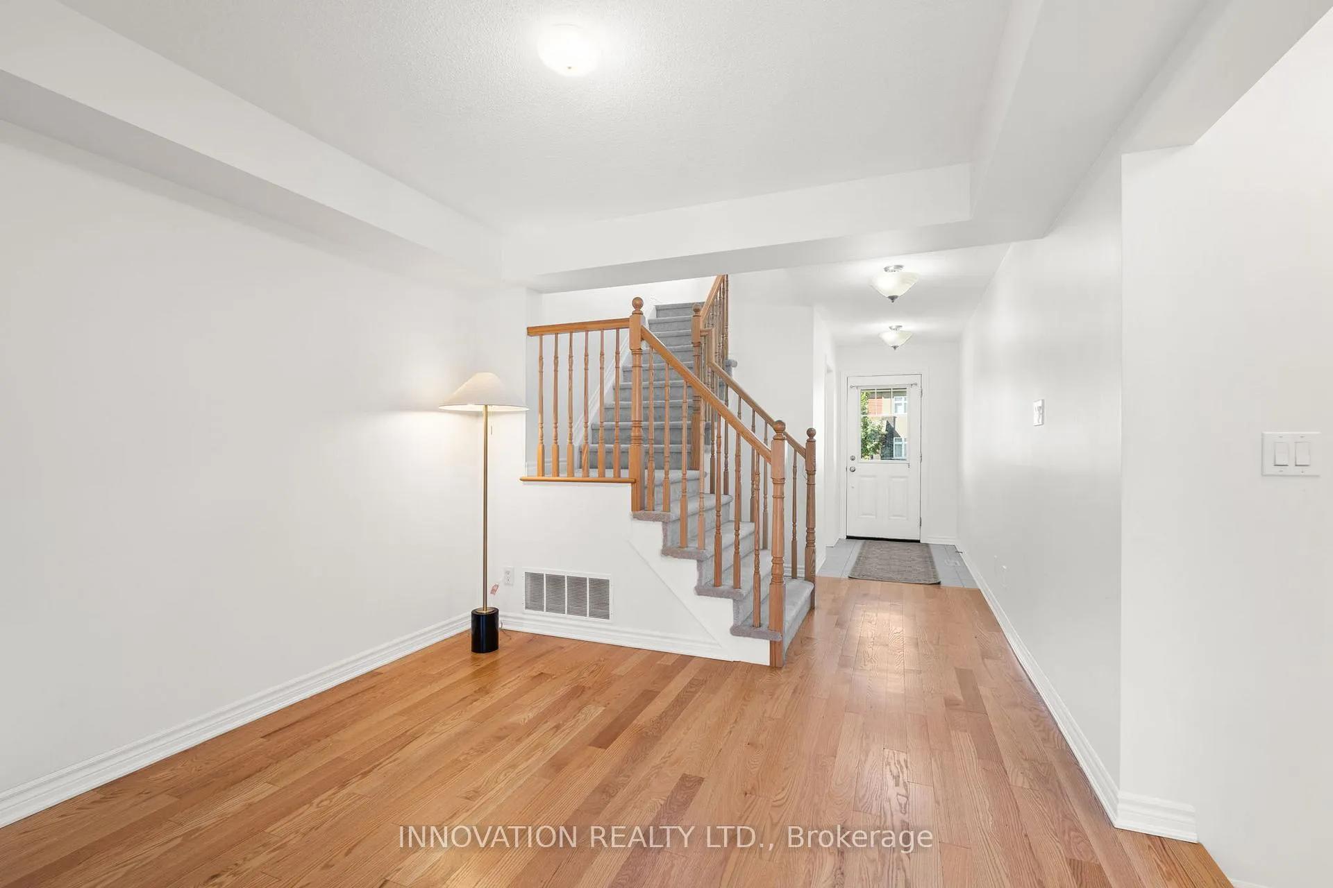 Photo 9 of 389 Rouncey Road, Ottawa, Kanata - Emerald Meadows/Trailwest — HOMEH