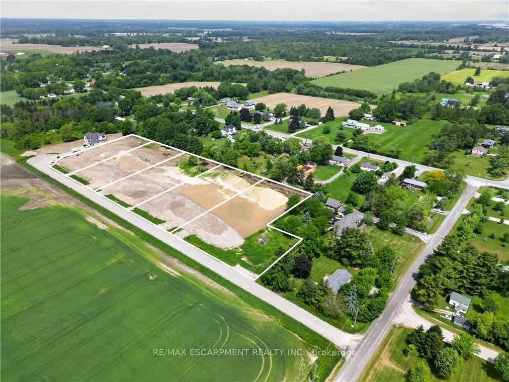 Photo 4 of Unit 2, 43026 Bunz Lane, Wainfleet, Marshville/Winger — HOMEH
