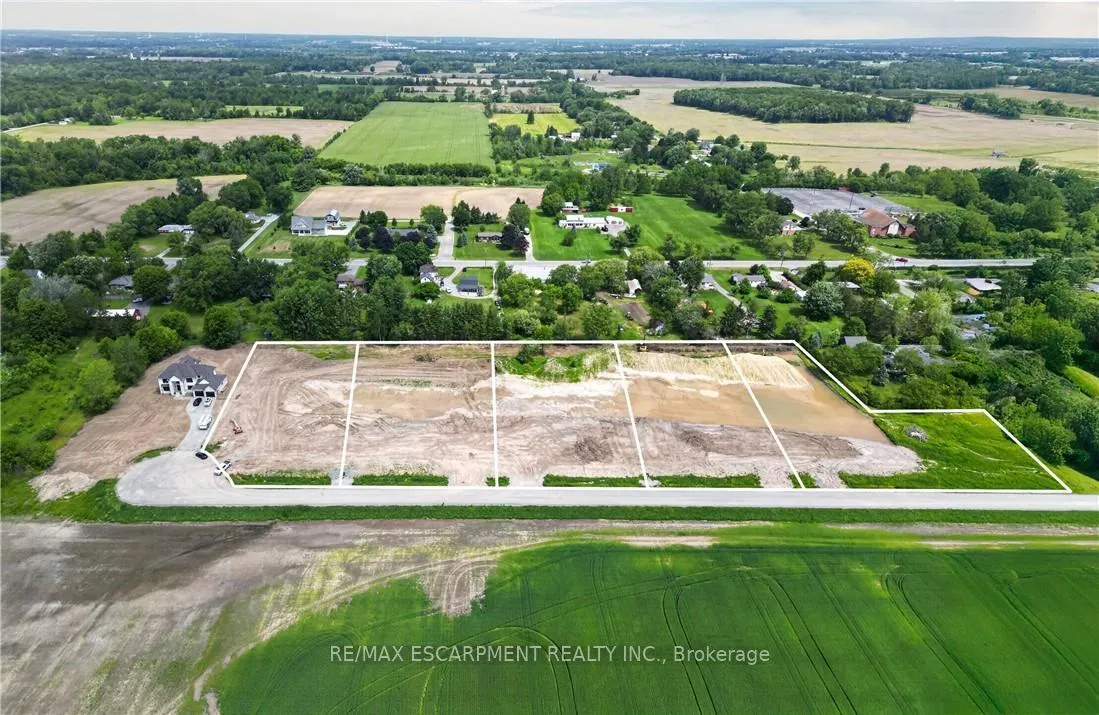 Photo 5 of Unit 2, 43026 Bunz Lane, Wainfleet, Marshville/Winger — HOMEH