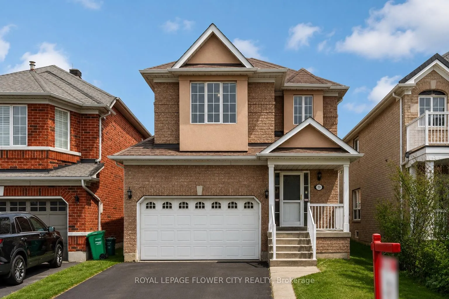 Photo 1 of 39 Culture Crescent, Brampton, Fletcher's Creek Village — HOMEH
