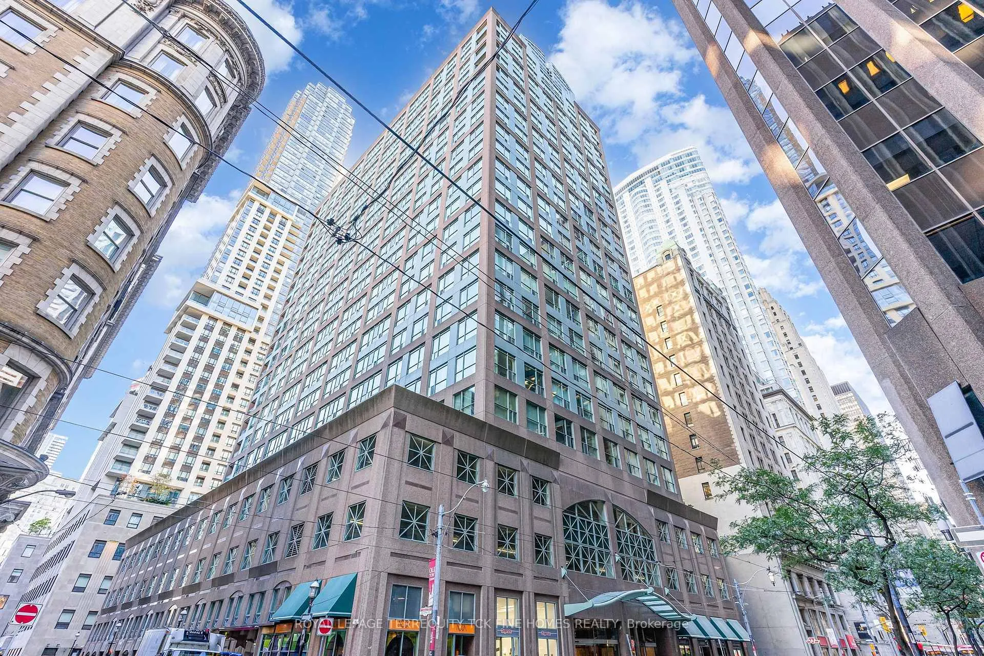 Photo 2 of Unit 2105, 7 King Street E, Toronto, Church-Yonge Corridor — HOMEH