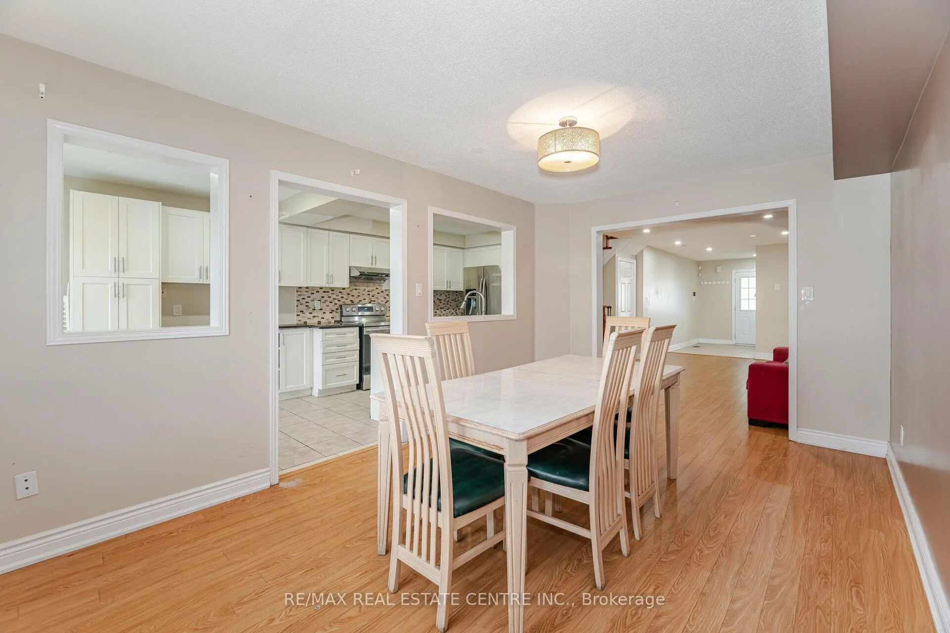 Photo 11 of 102 Charcoal Way, Brampton, Bram West — HOMEH
