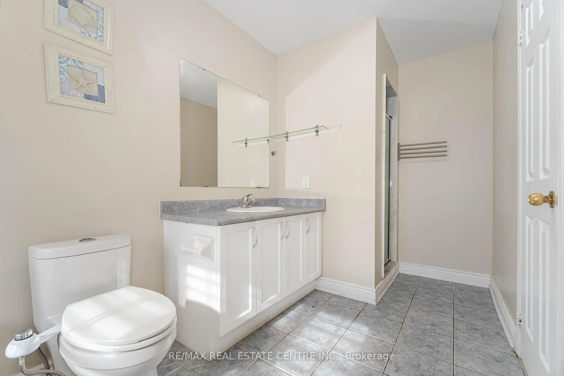 Photo 23 of 102 Charcoal Way, Brampton, Bram West — HOMEH