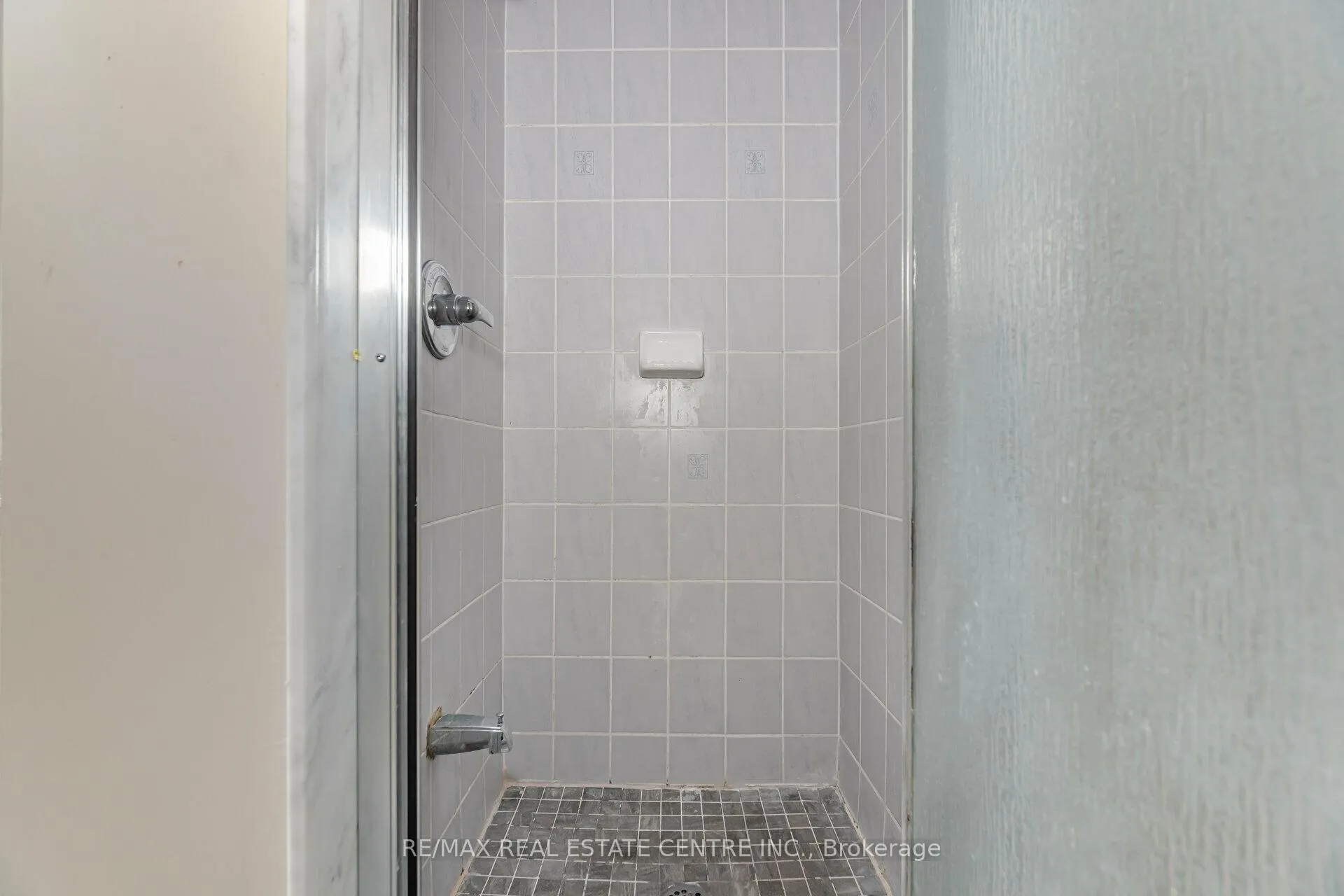 Photo 25 of 102 Charcoal Way, Brampton, Bram West — HOMEH