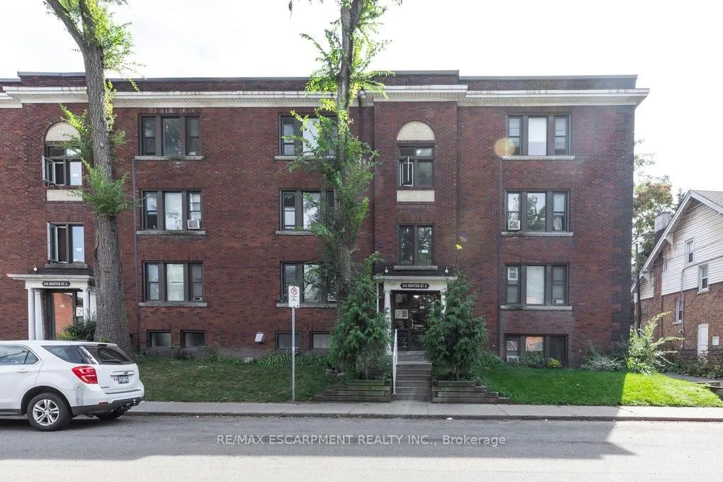 Photo 3 of Unit 1, 352 Hunter Street E, Hamilton, Stinson — HOMEH