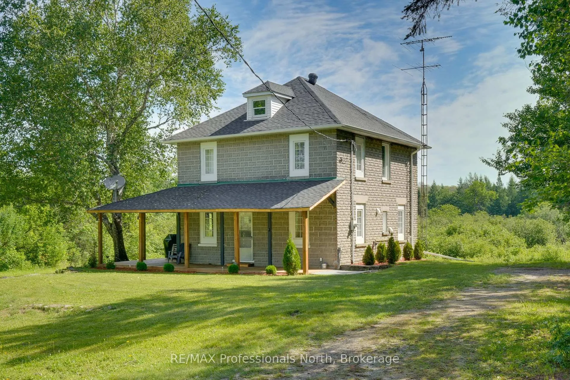 Photo 1 of 905 Starratt Road, Ryerson — HOMEH