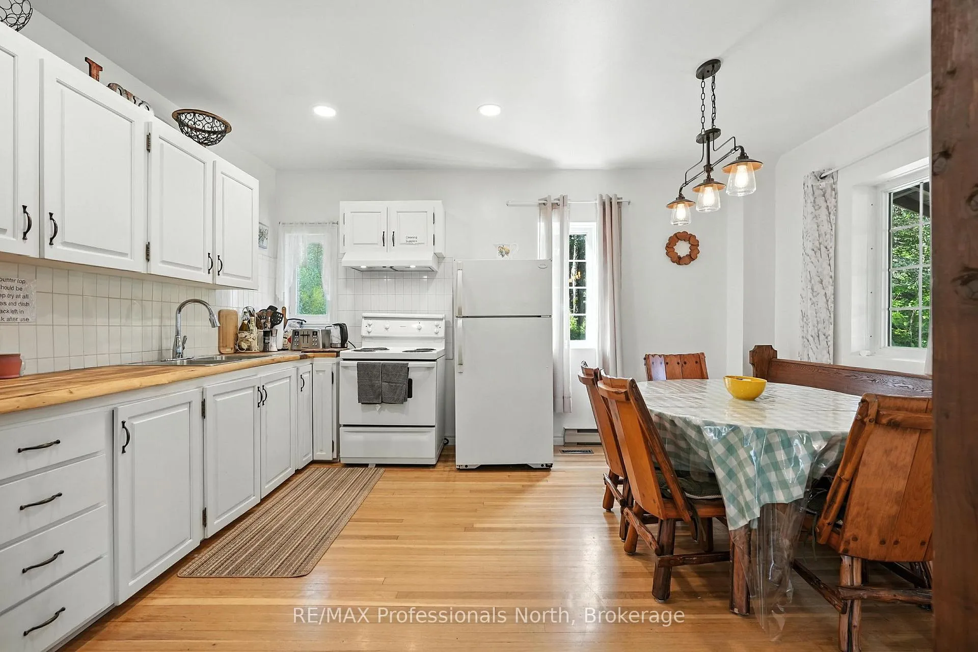 Photo 4 of 905 Starratt Road, Ryerson — HOMEH