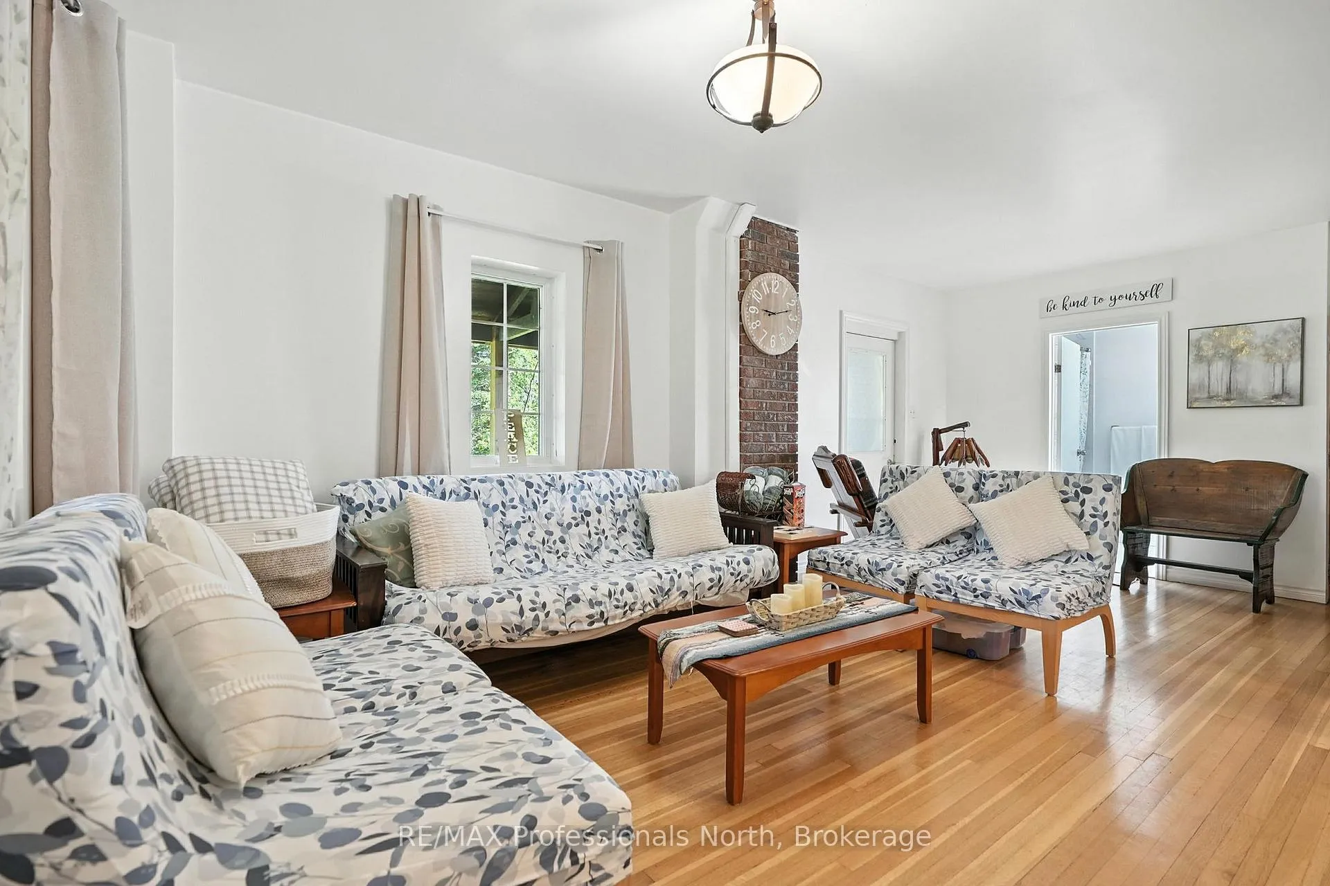 Photo 9 of 905 Starratt Road, Ryerson — HOMEH