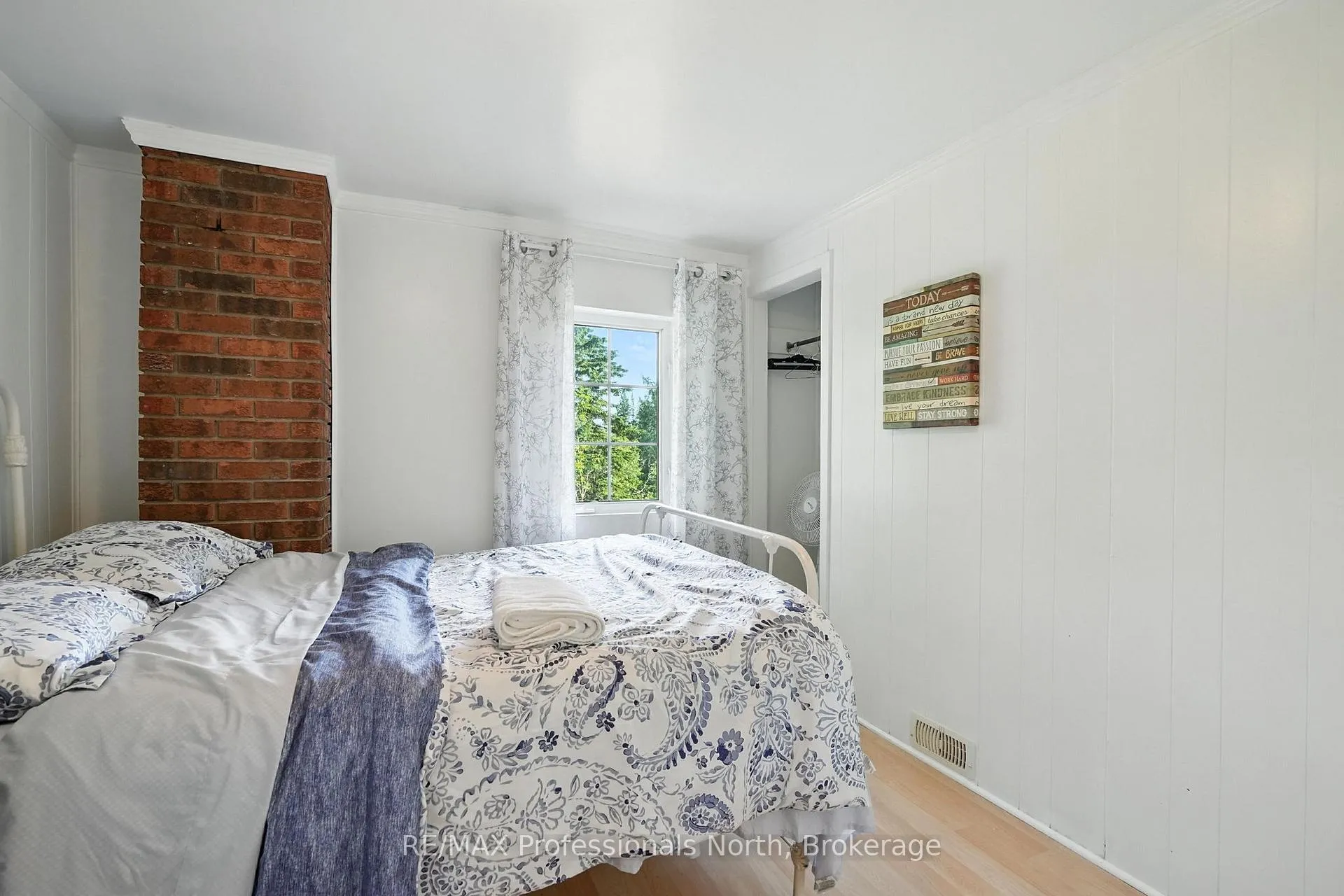 Photo 18 of 905 Starratt Road, Ryerson — HOMEH
