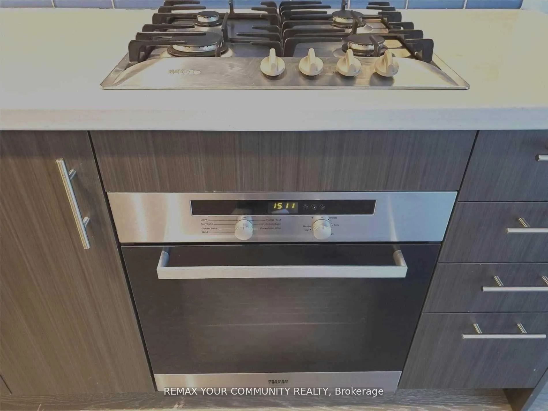 Photo 5 of Unit 918, 29 Queens Quay E, Toronto, Waterfront Communities — HOMEH