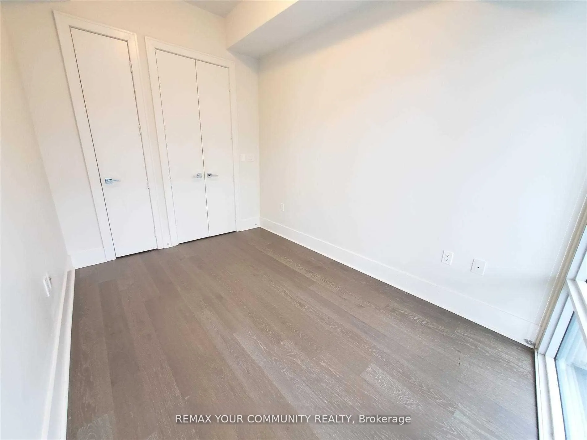 Photo 13 of Unit 918, 29 Queens Quay E, Toronto, Waterfront Communities — HOMEH
