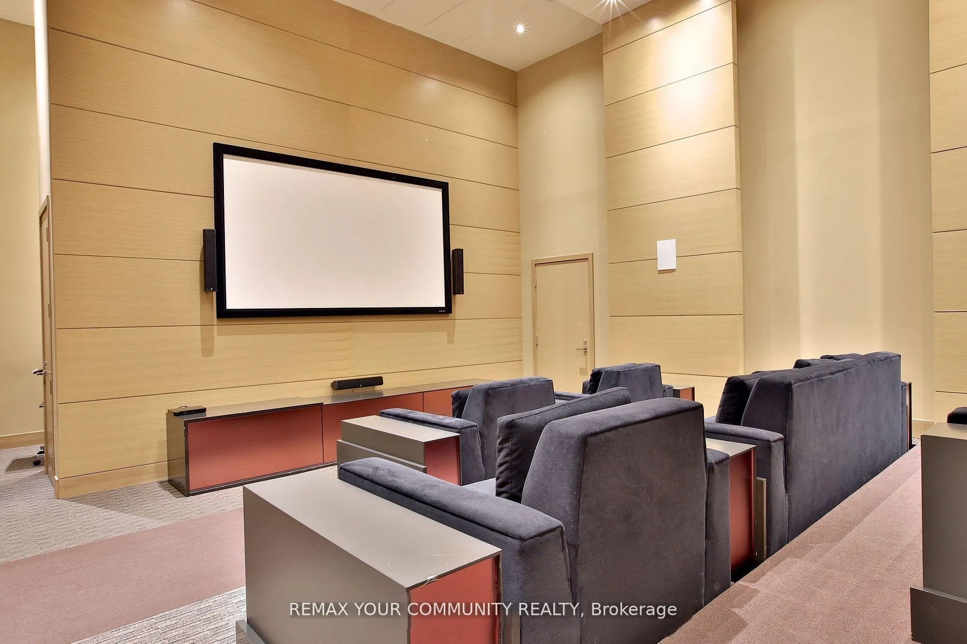 Photo 21 of Unit 918, 29 Queens Quay E, Toronto, Waterfront Communities — HOMEH