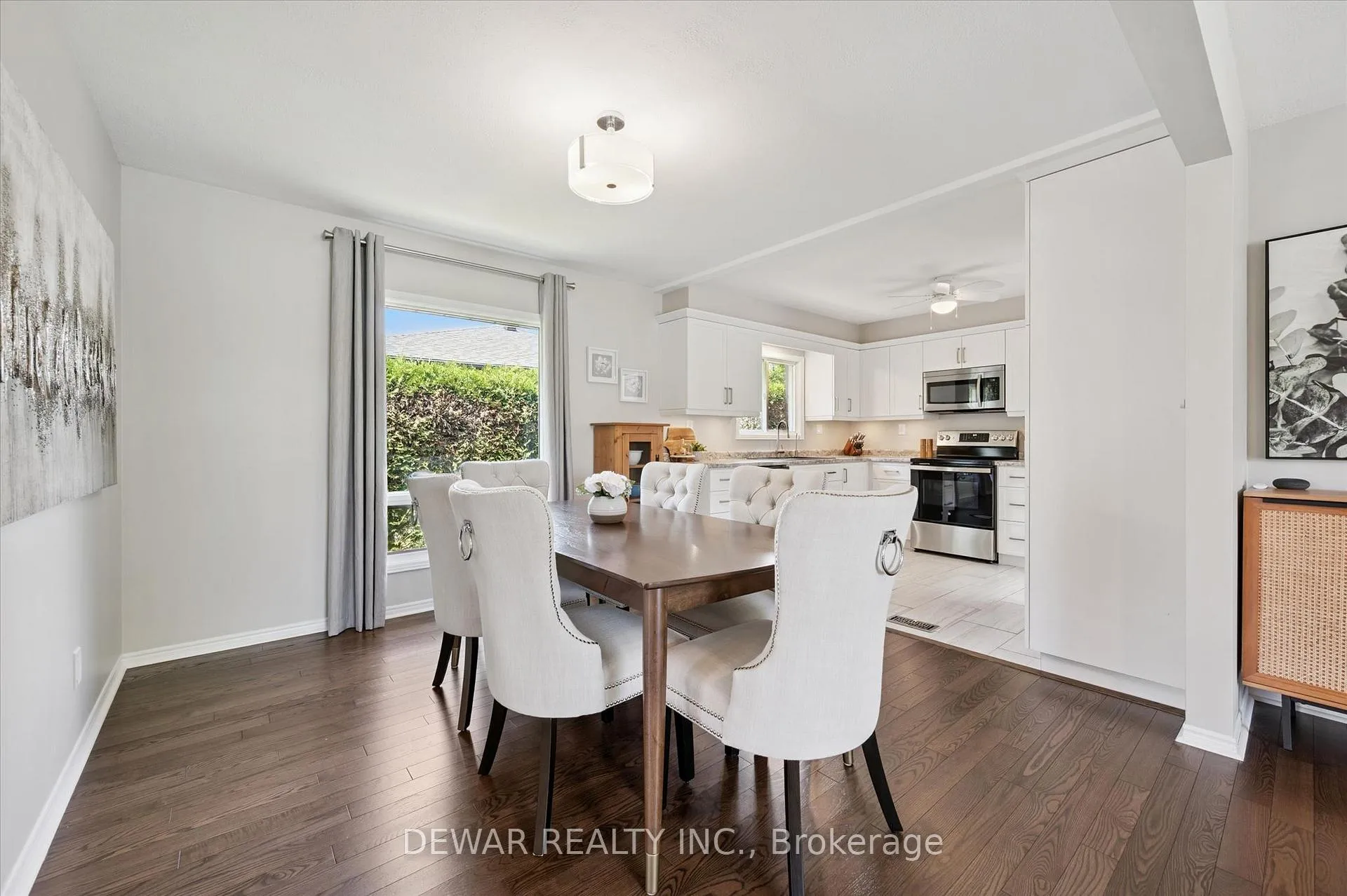 Photo 11 of 216 Bismark Drive, Cambridge — HOMEH