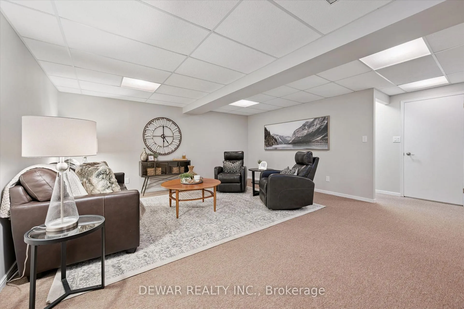 Photo 29 of 216 Bismark Drive, Cambridge — HOMEH
