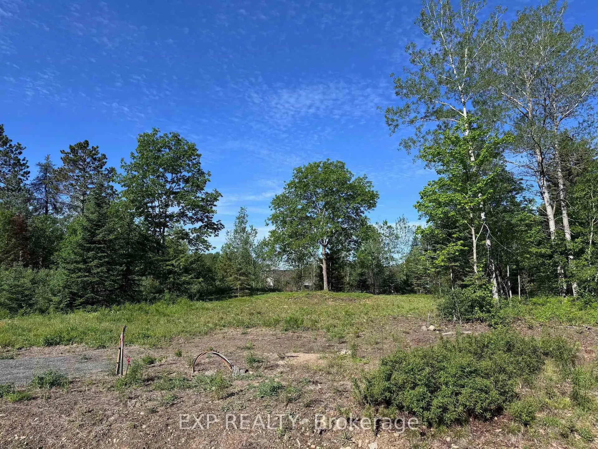 Photo 4 of 71 Yantha Crescent, Madawaska Valley, Madawaska Valley — HOMEH