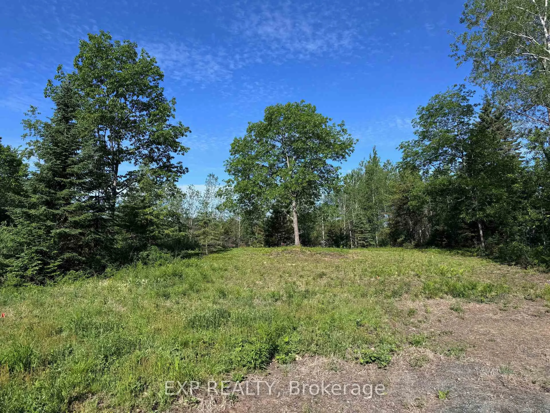 Photo 5 of 71 Yantha Crescent, Madawaska Valley, Madawaska Valley — HOMEH