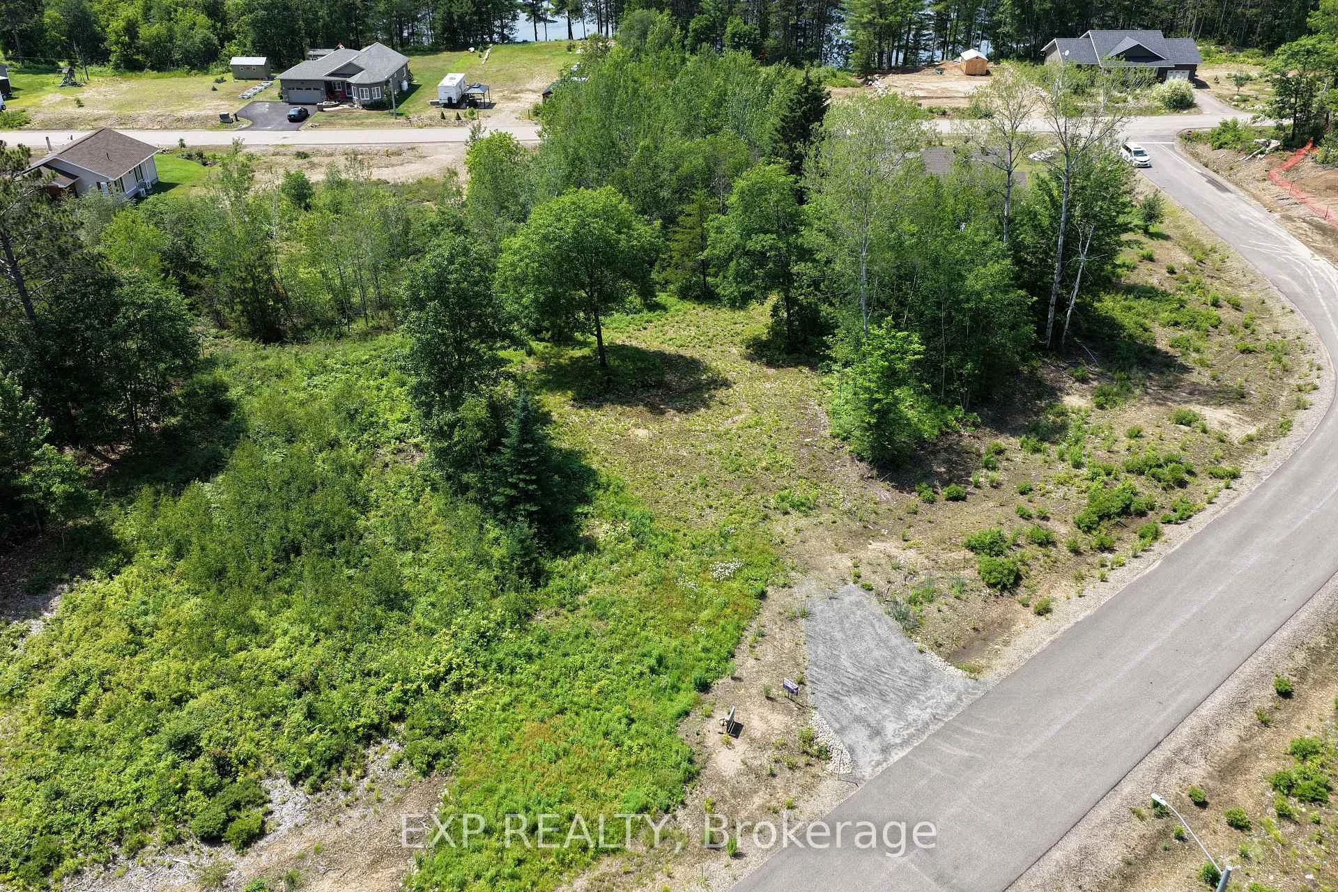 Photo 1 of 71 Yantha Crescent, Madawaska Valley, Madawaska Valley — HOMEH