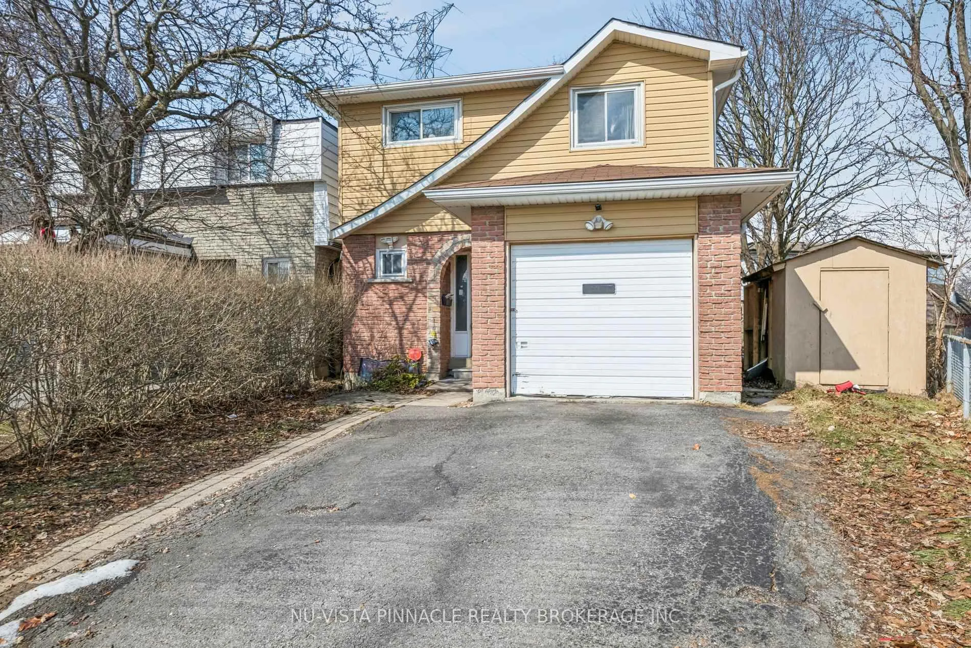 Photo 2 of 1627 Alwin Circle, Pickering, Village East — HOMEH