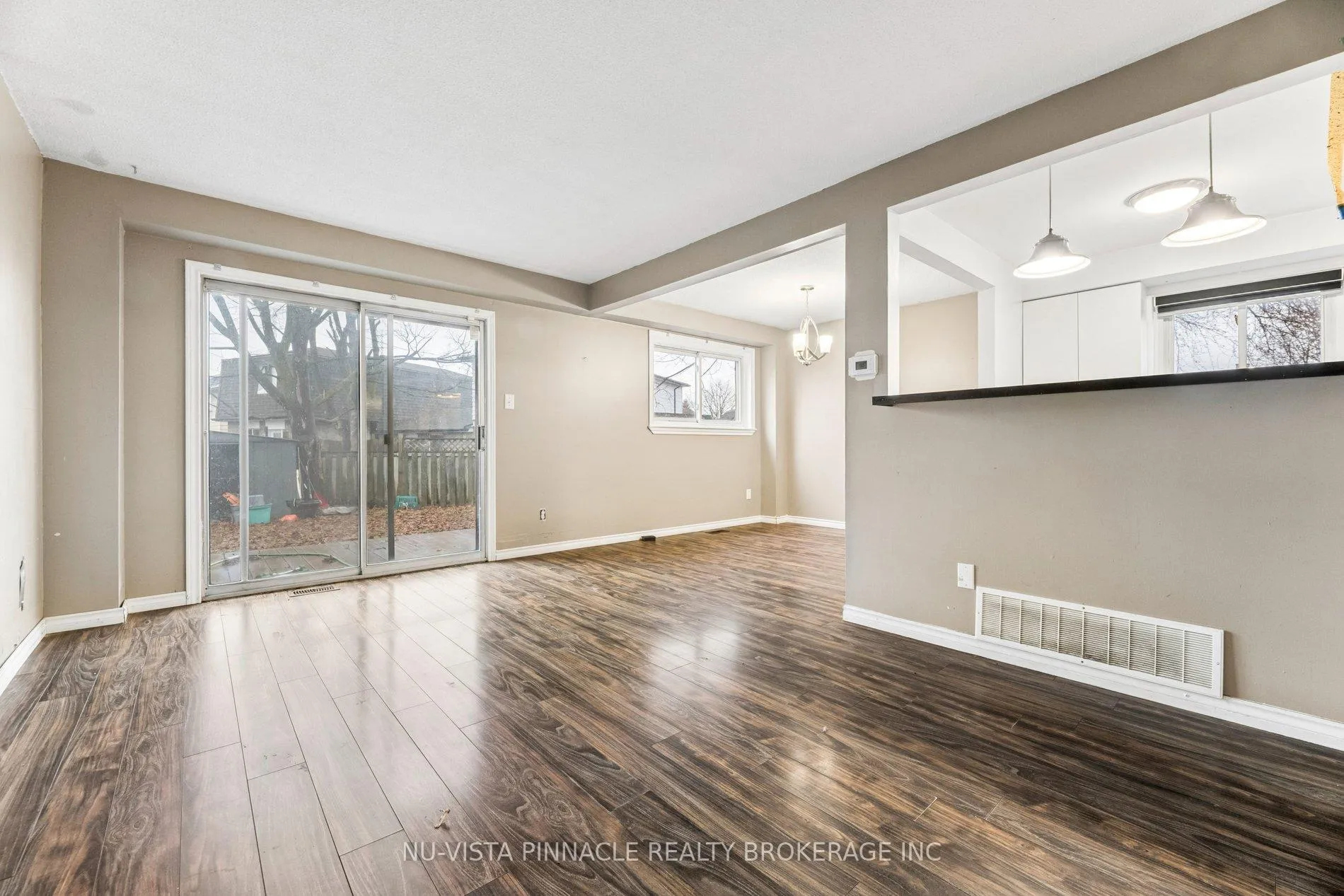 Photo 15 of 1627 Alwin Circle, Pickering, Village East — HOMEH