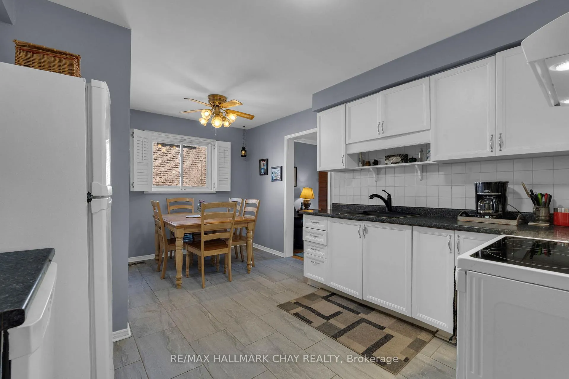 Photo 10 of 25 Cartwright Drive, Barrie, Cundles East — HOMEH