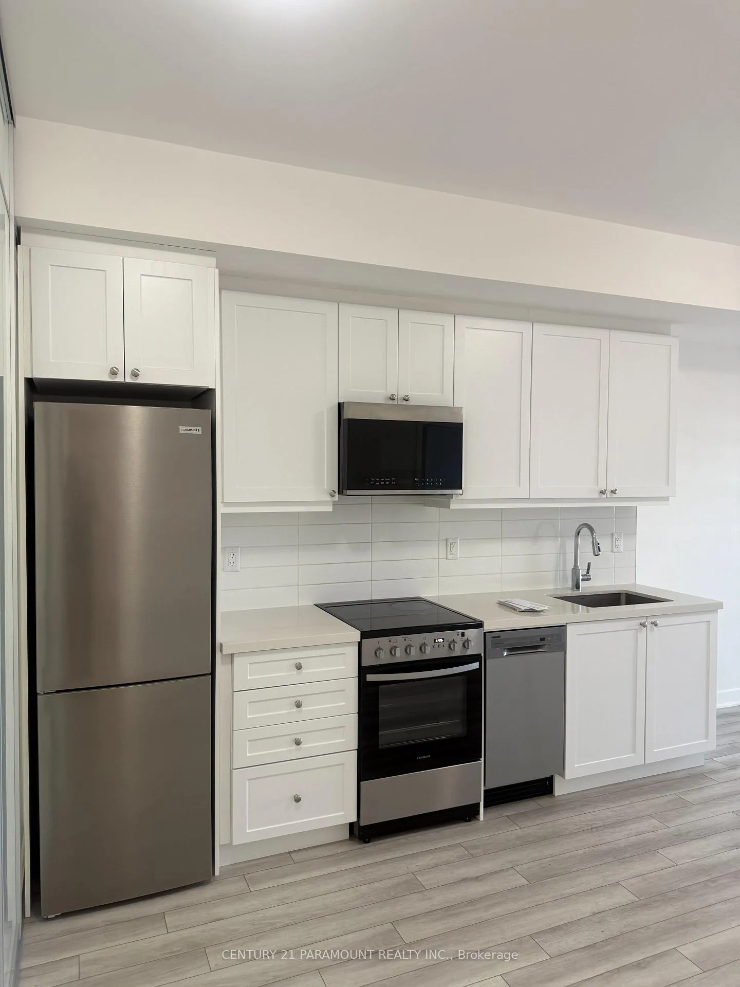 Photo 7 of Unit 406, 55 Clarington Boulevard, Clarington, Bowmanville — HOMEH