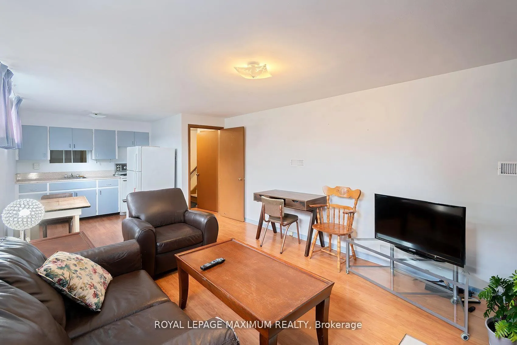 Photo 19 of 565 Pinegrove Road, Oakville, West — HOMEH