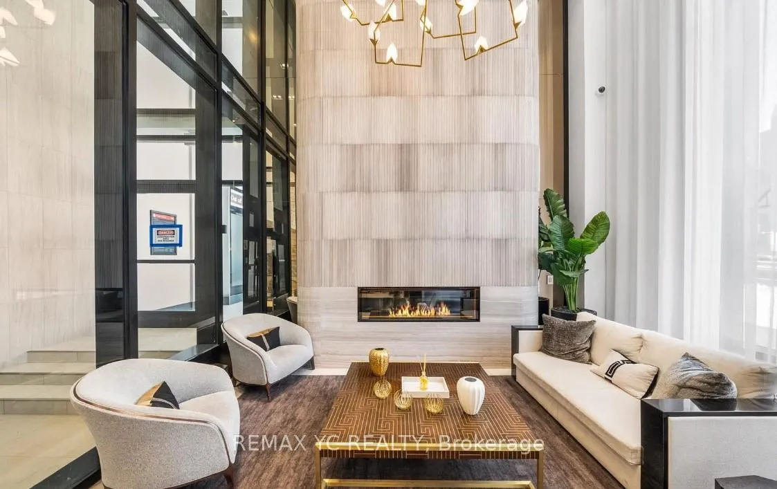 Photo 11 of Unit 721, 2020 Bathurst Street, Toronto, Humewood-Cedarvale — HOMEH